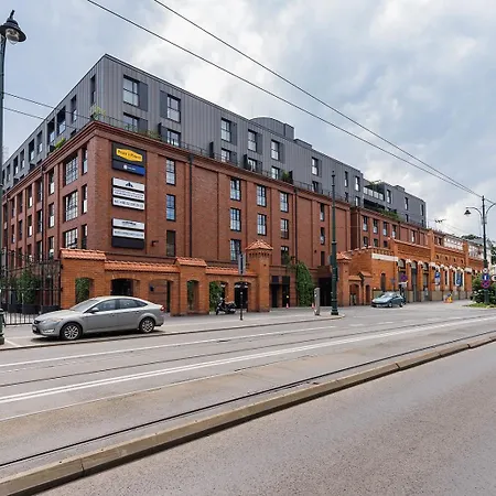 Apartmán With Private Parking - Lubicz 17 Street